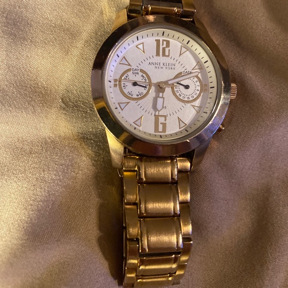 Anne Klein